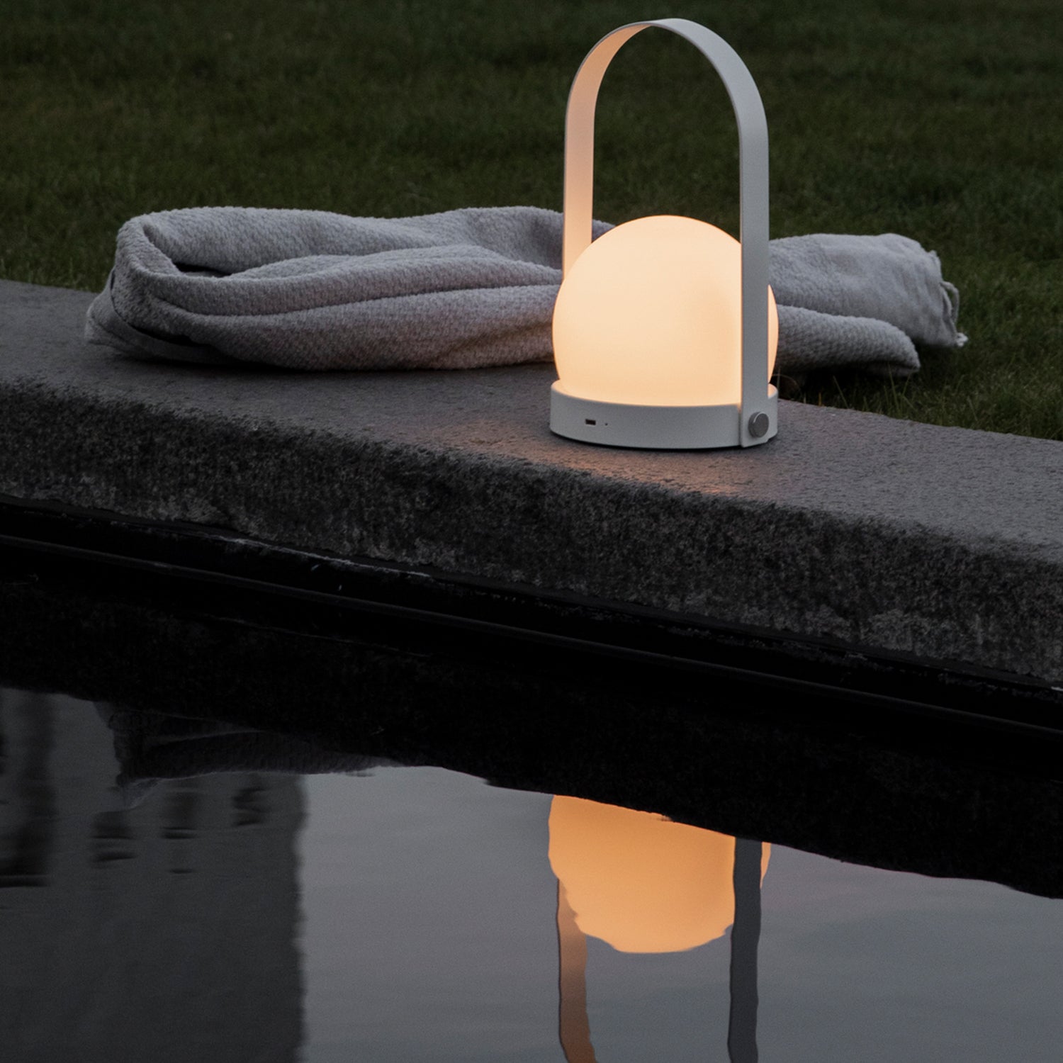 Carrie Portable Table Lamp - The Design Choice