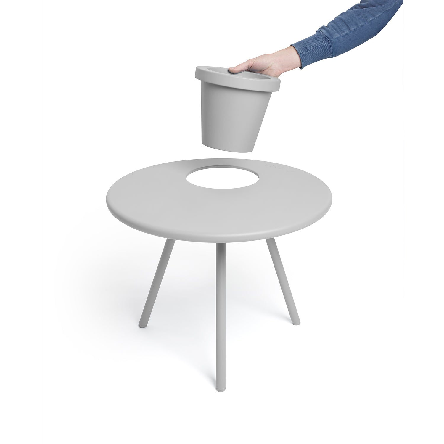 Bakkes Side Table - The Design Choice