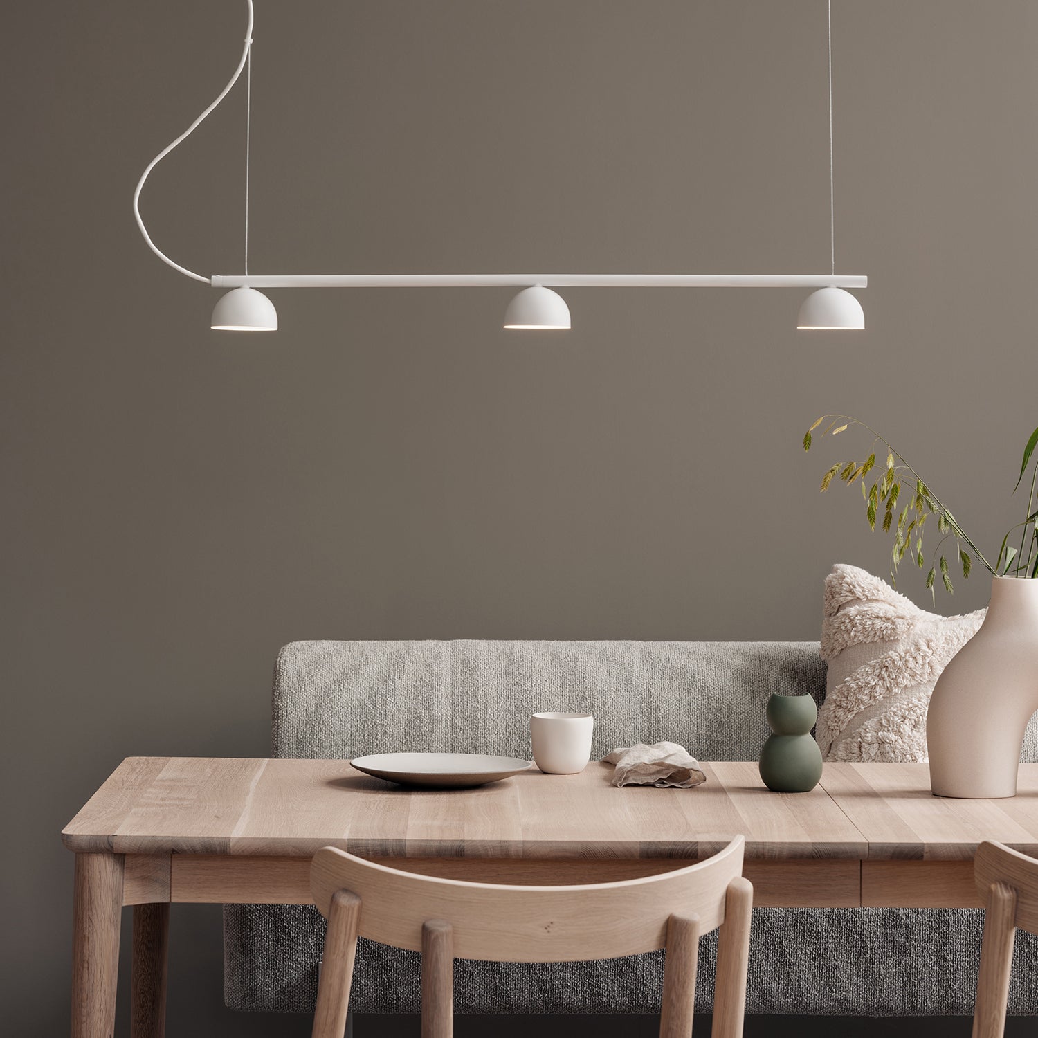 Blush Rail Pendant Lamp - The Design Choice