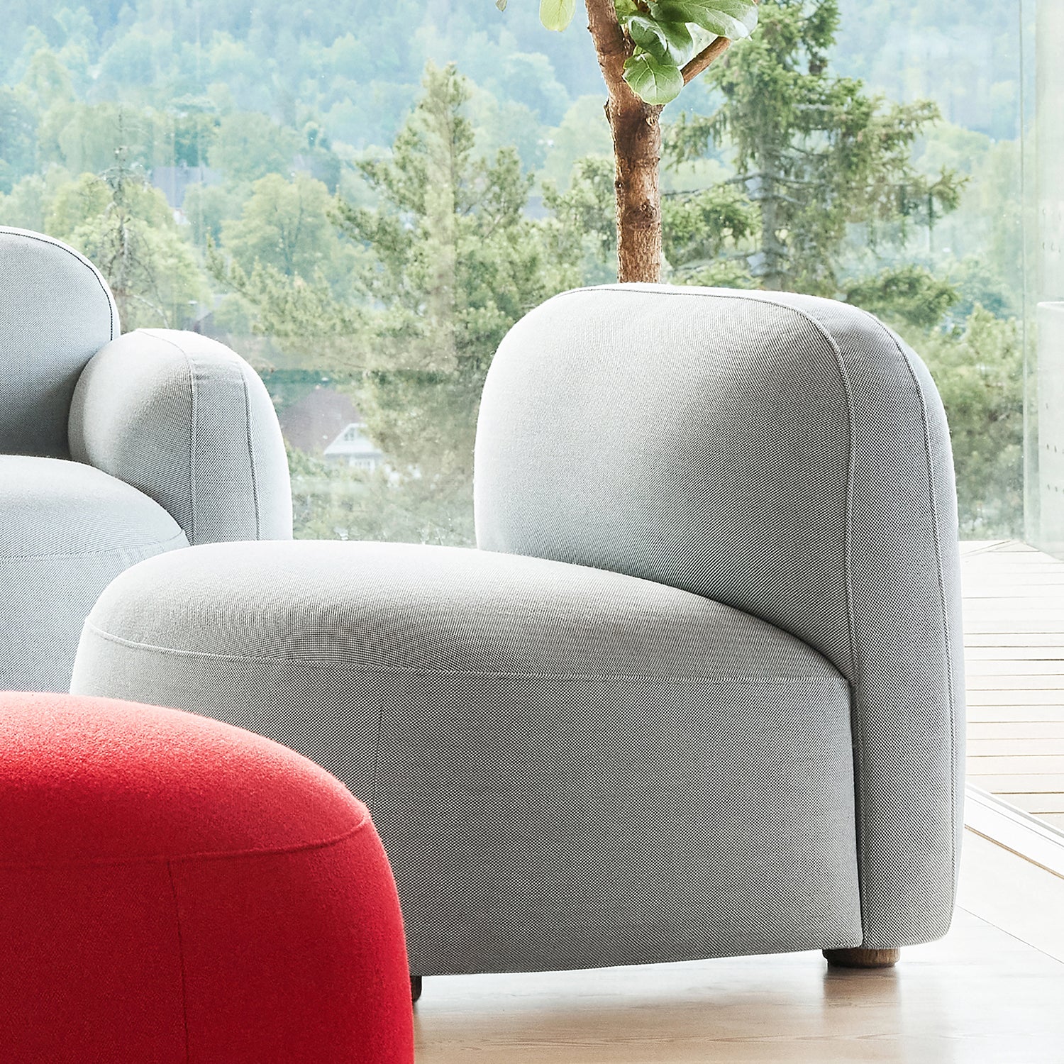 Gem Lounge Chair - The Design Choice