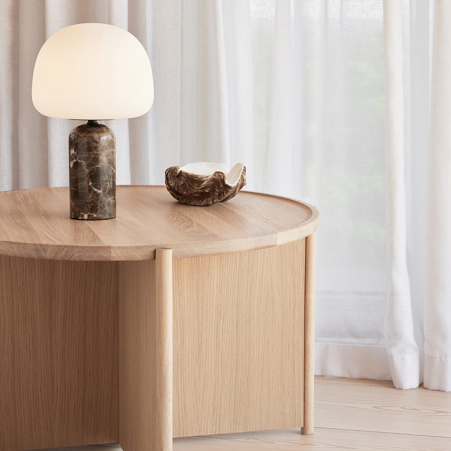 Kin Table Lamp - The Design Choice