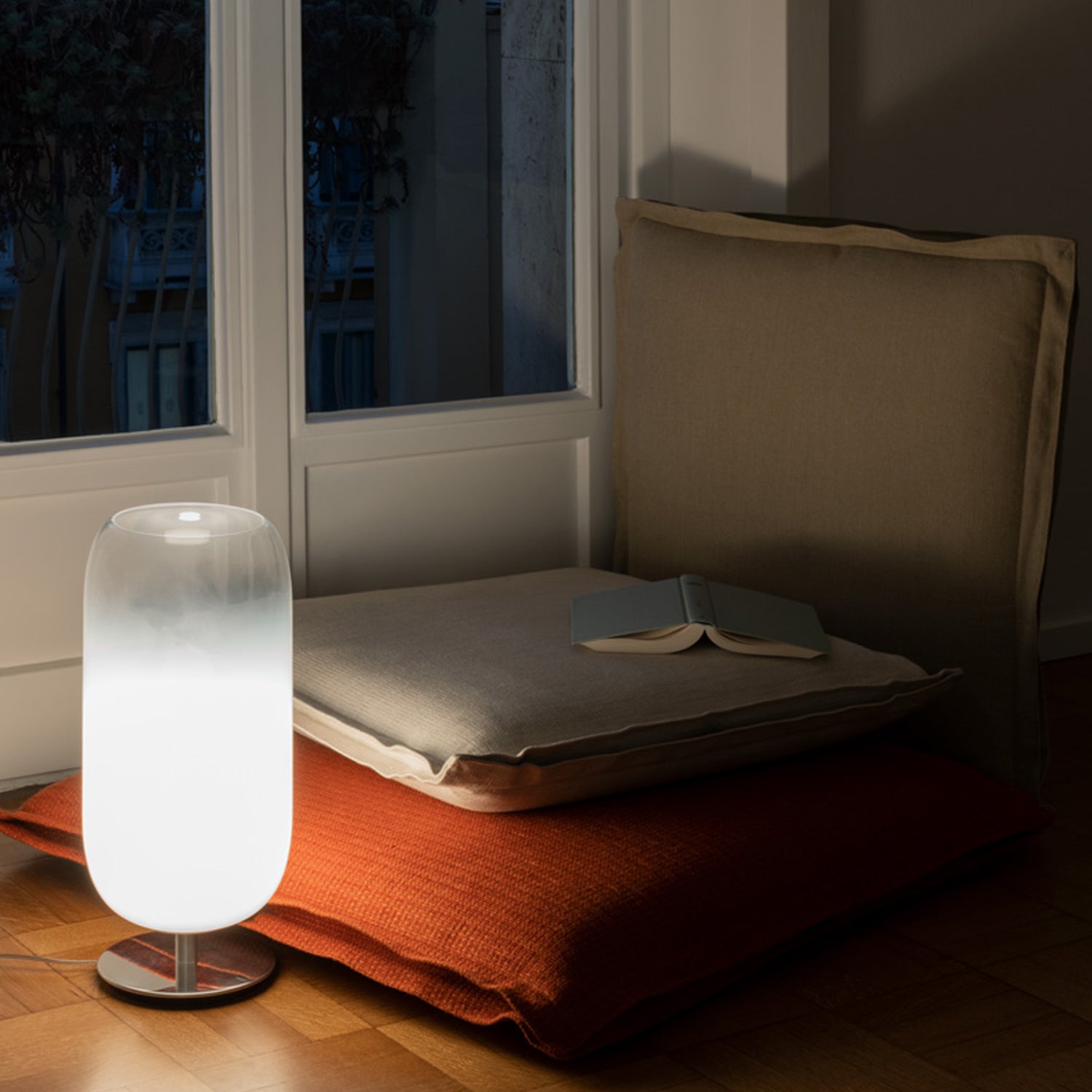 Artemide Gople table lamp ambience image