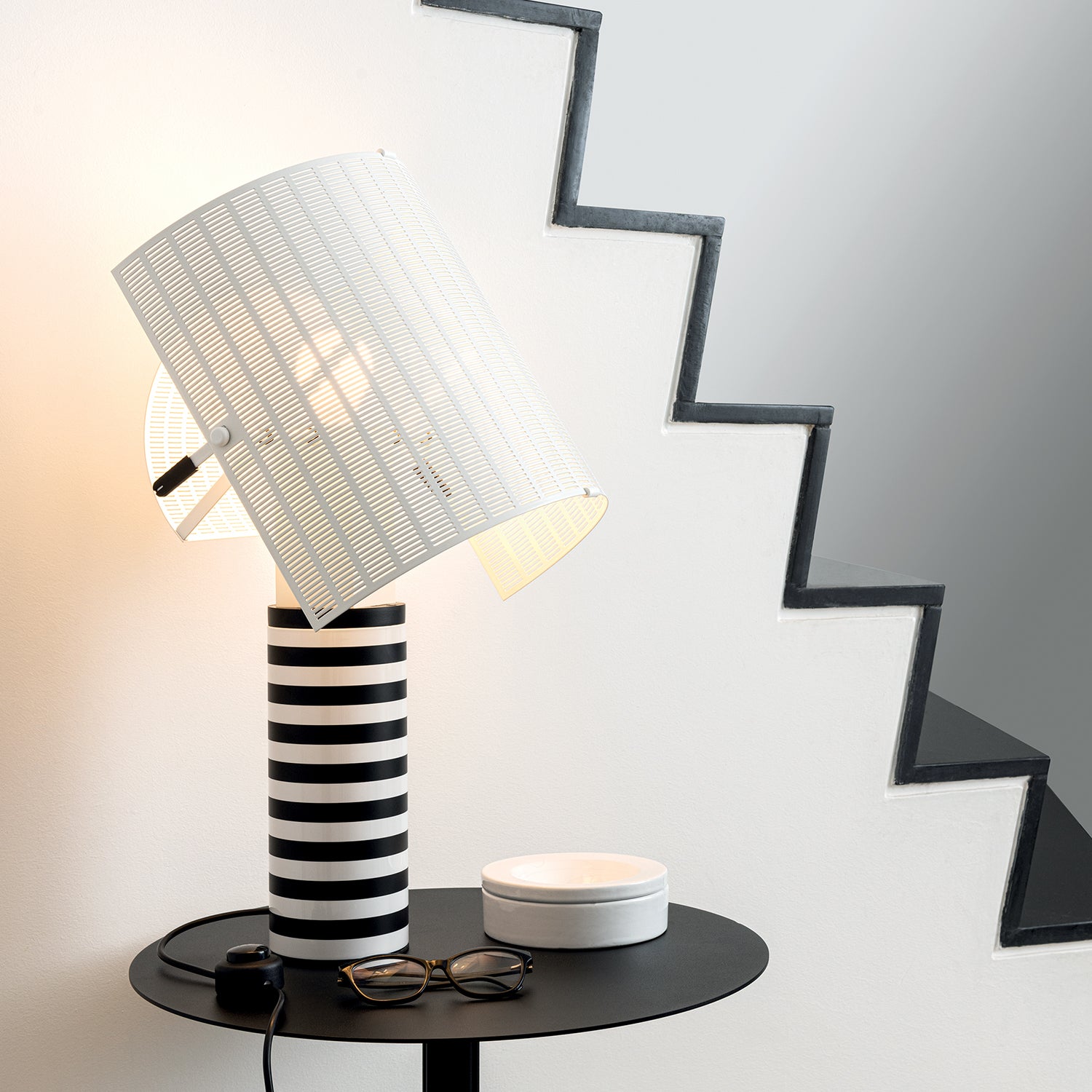 Artemide Shogun table lamp ambience image