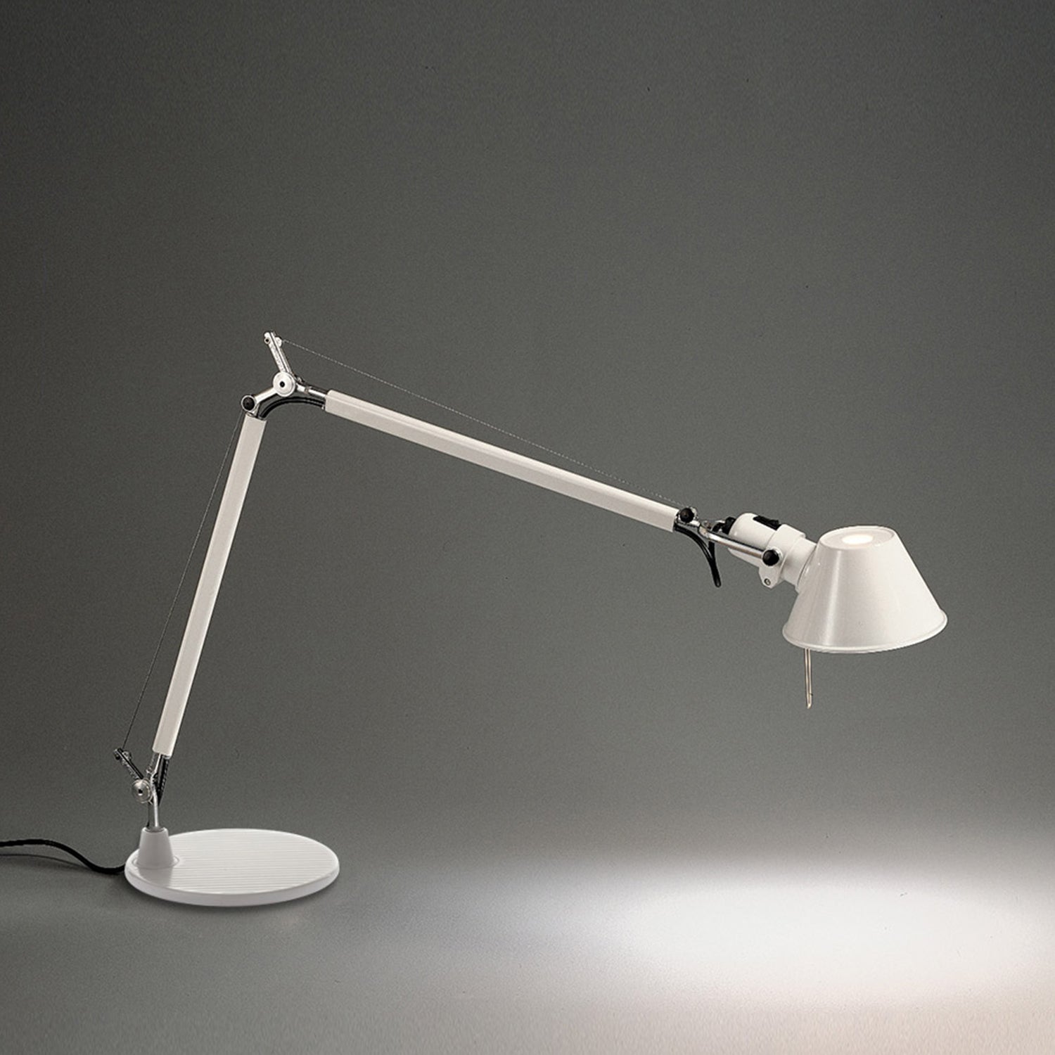 Artemide Tolomeo Table lamp in white