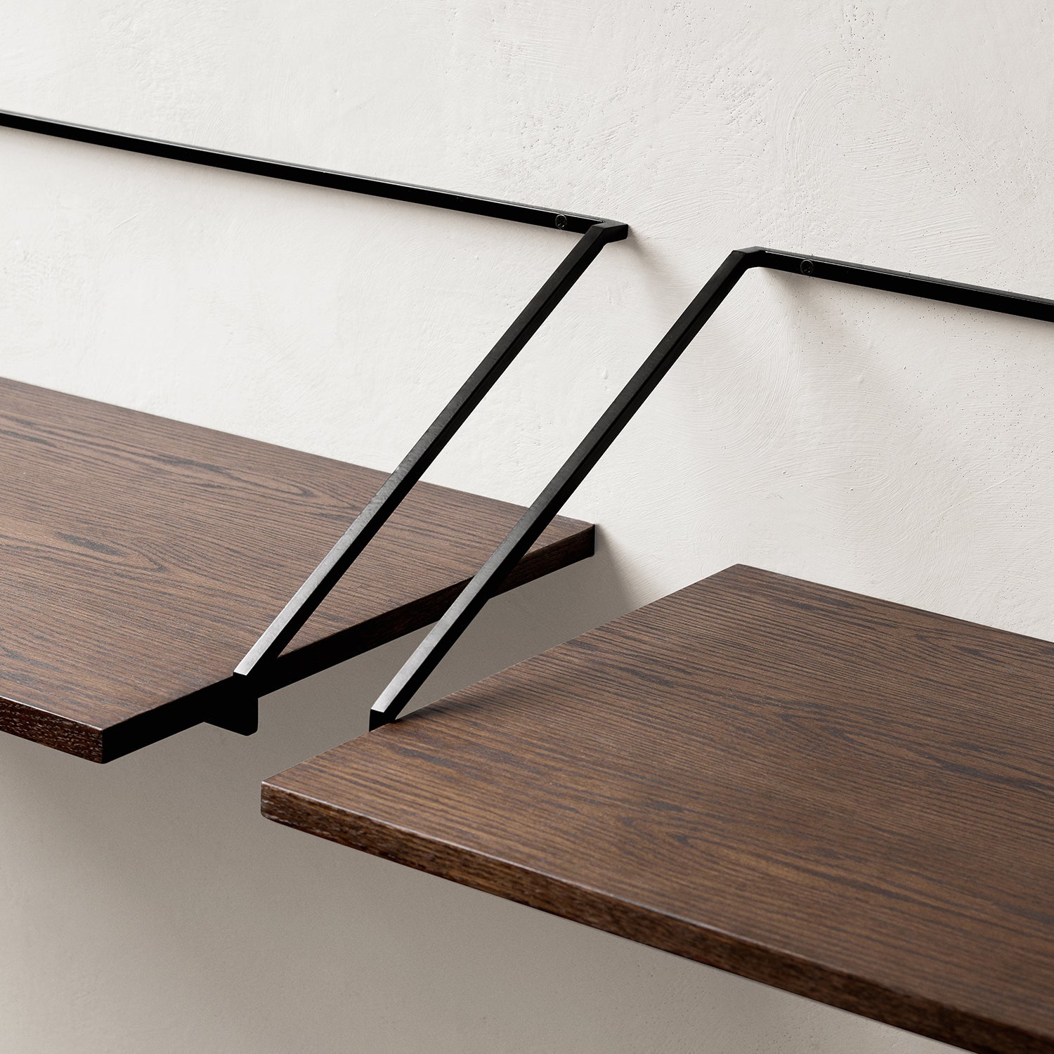 Rail Desk - The Design Choice