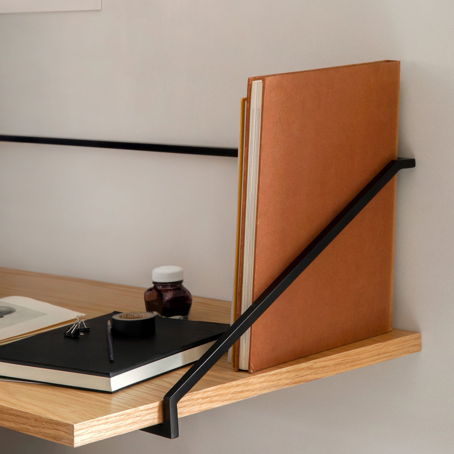 Rail Desk - The Design Choice