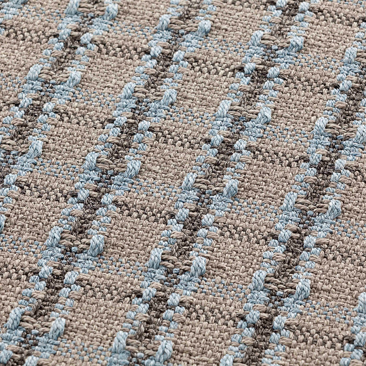 Gan Garden Layers rug in Checks blue detail shot