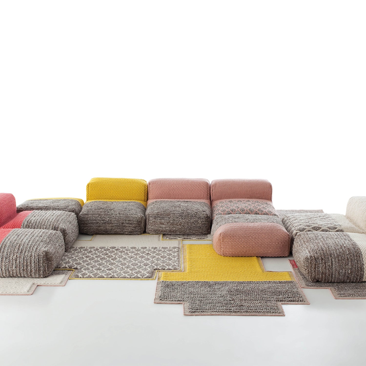 Gan Mangas Space sofa module combination with rugs