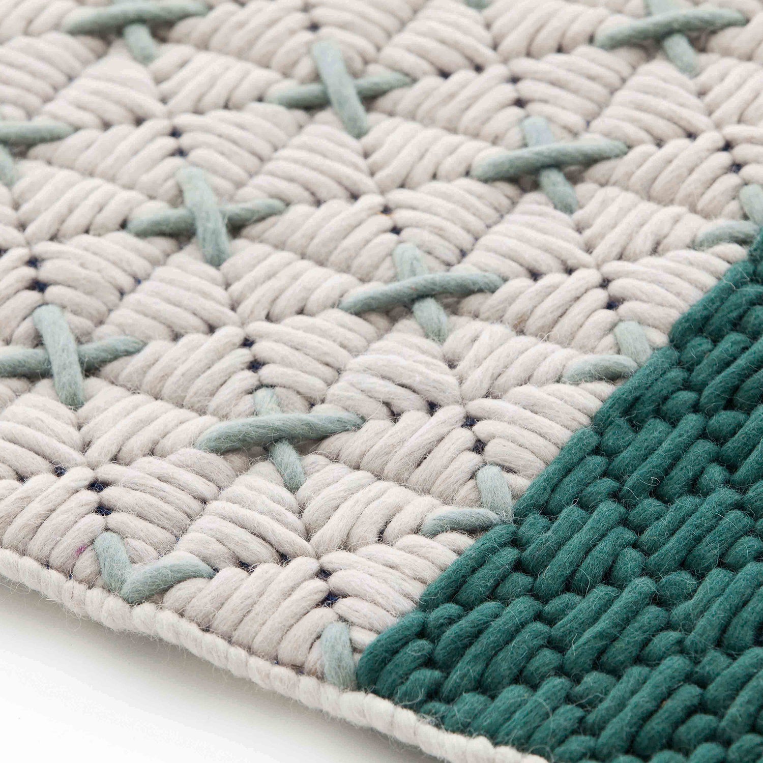 Gan Silai rug in green detail shot