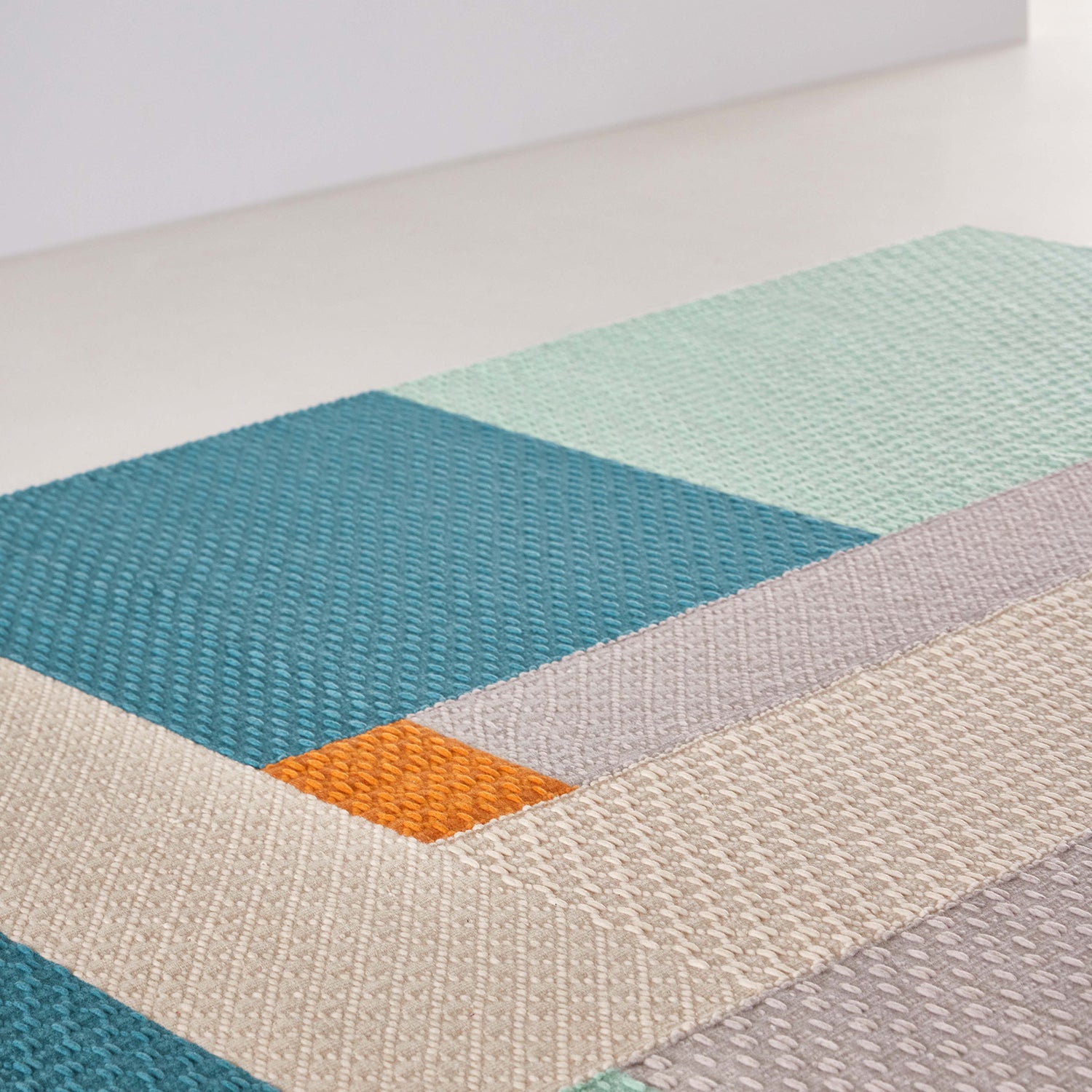 GAN Weave Rectangular rug 