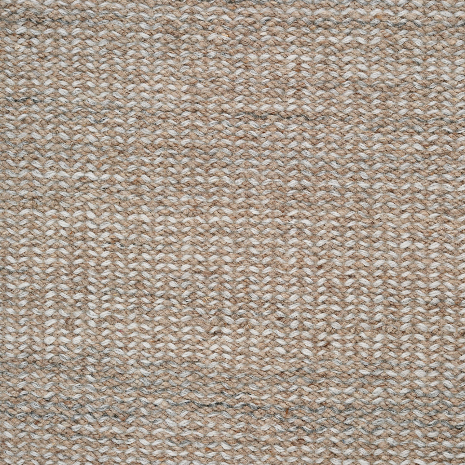 Linie Design Ash Melange outdoor rug in earth detail shot