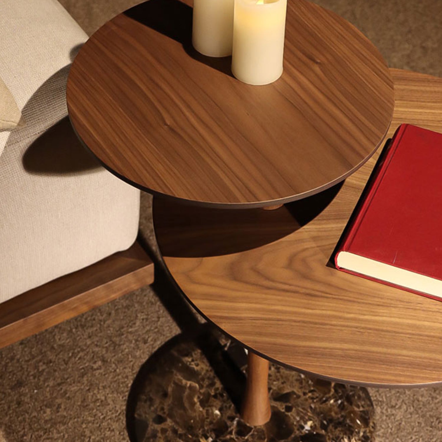 Nomon Mesa Vaiven Side Table in walnut