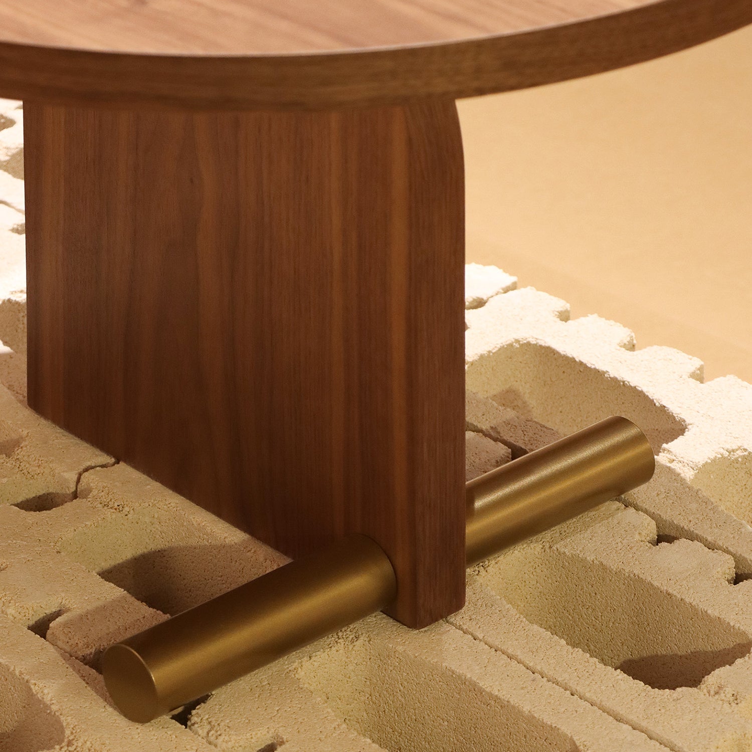 Nomon Side Table in walnut and brass