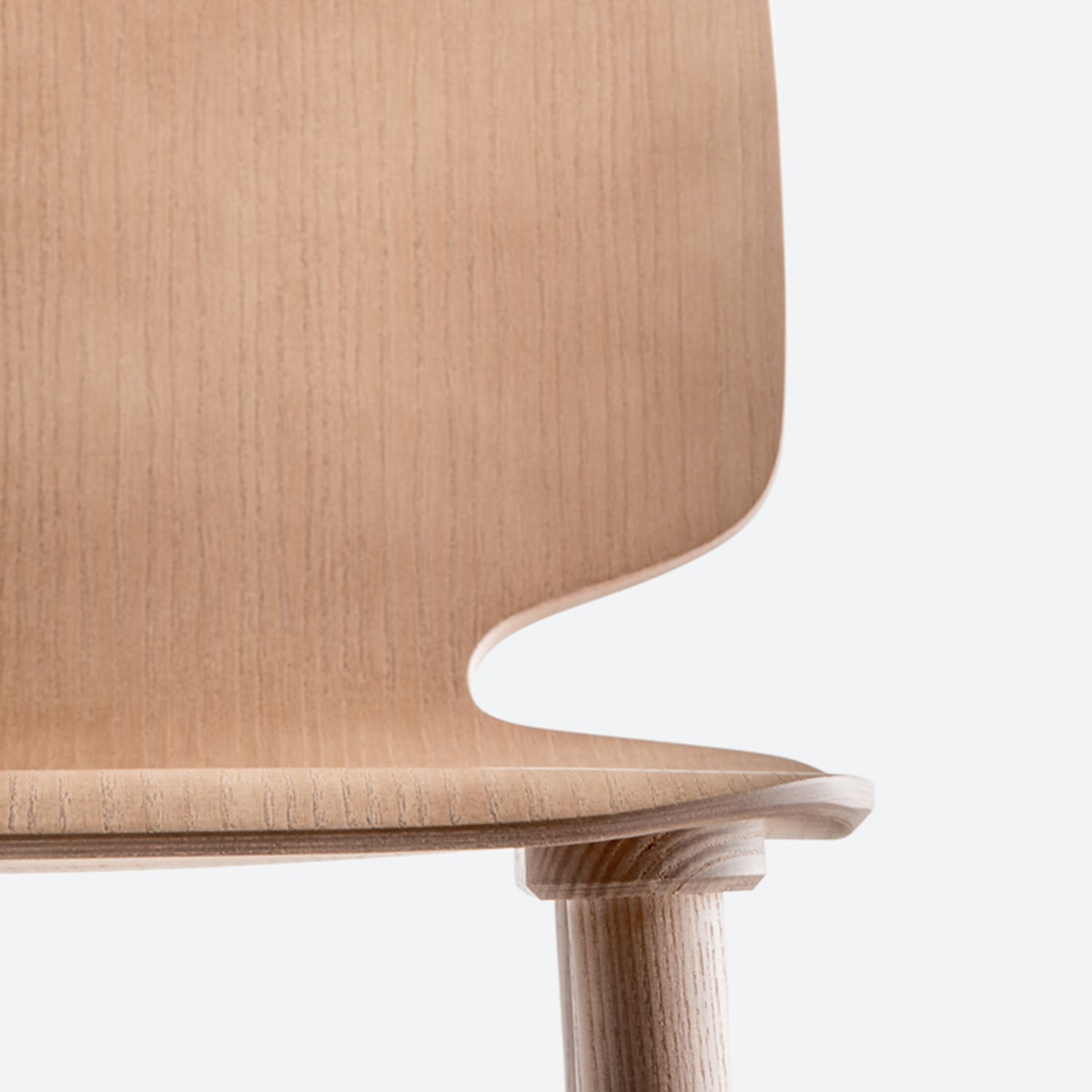 Pedrali Baila 2700 dining chair in honey