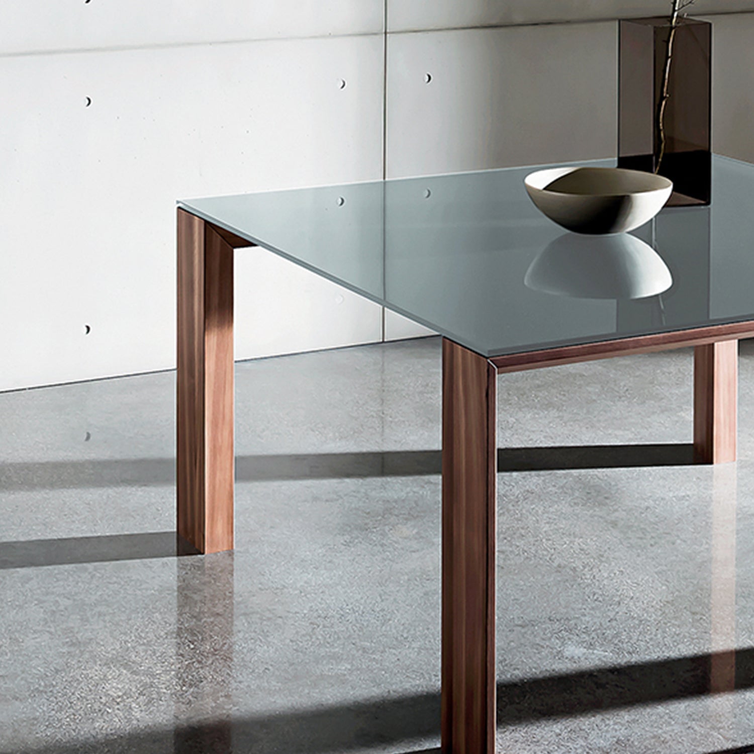 Sovet Italia Toronto dining table ambience image