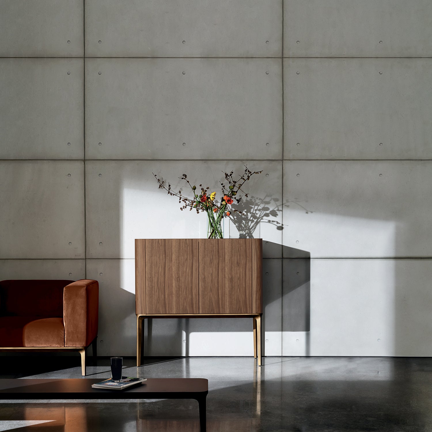 Sovet Italia Madia Slim 2 door sideboard ambience image