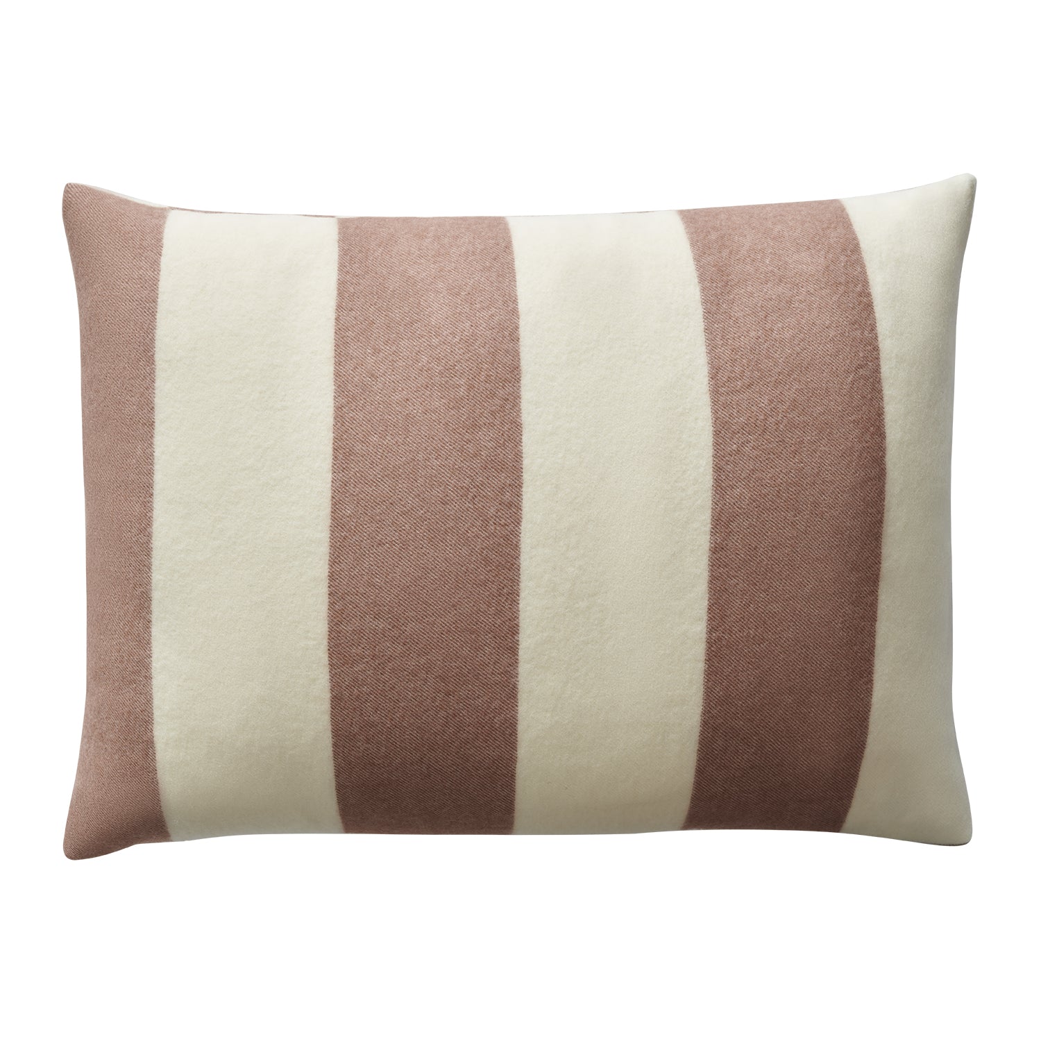 Silkeborg Ulspinderi The Sweater Cushion in brown - the design choice