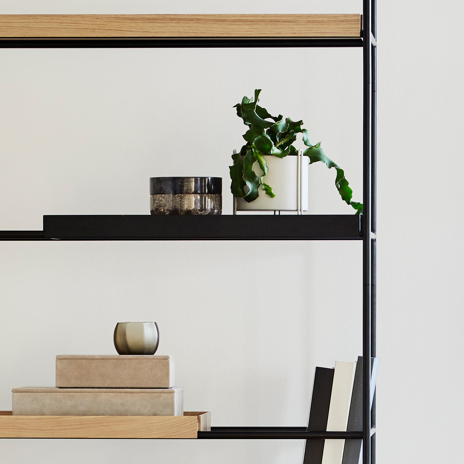 Woud Tray Shelf High in oak