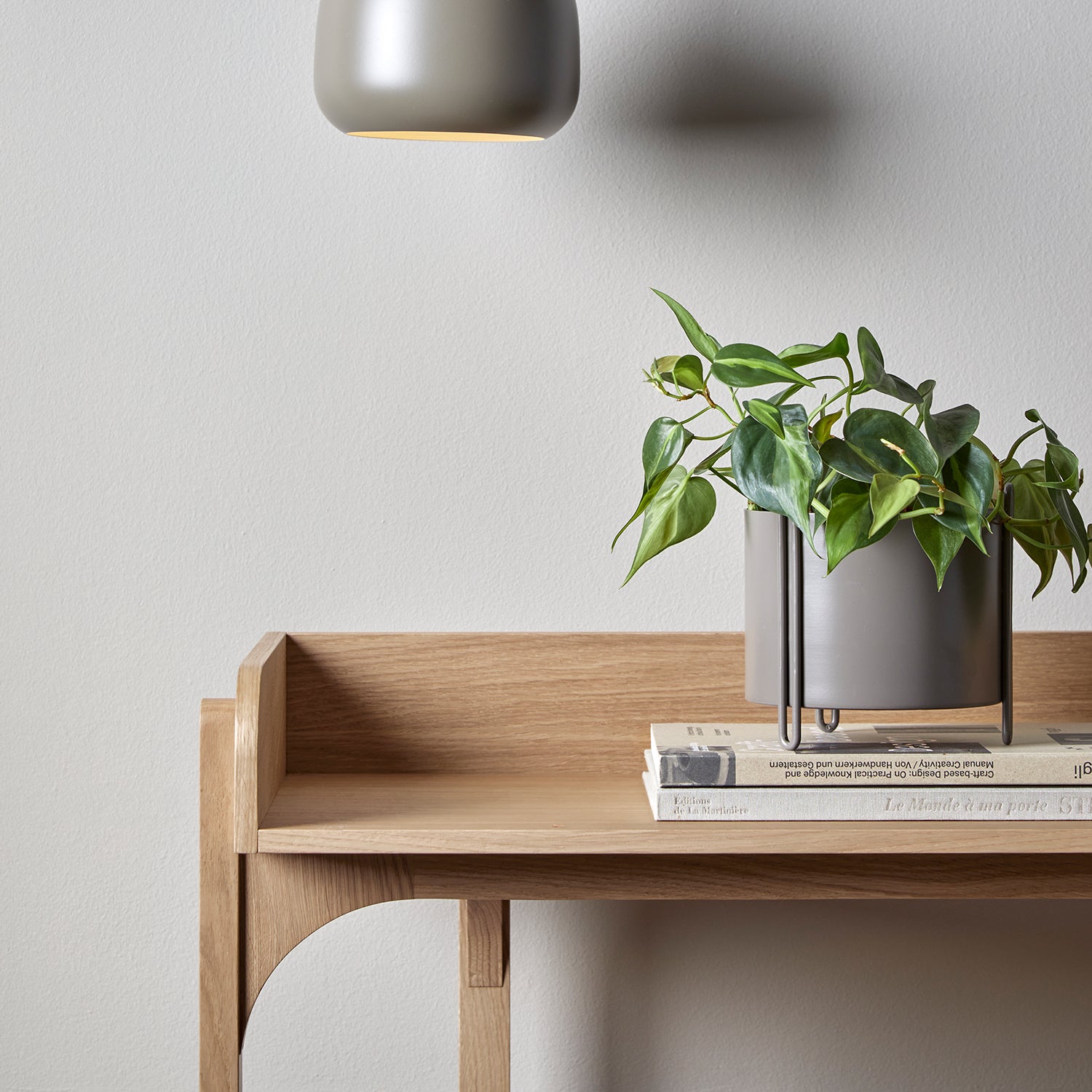 Woud Utility Shelf in oak